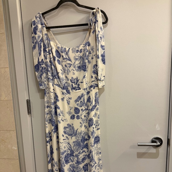 Reformation Dresses & Skirts - Reformation Twilight Midi Dress